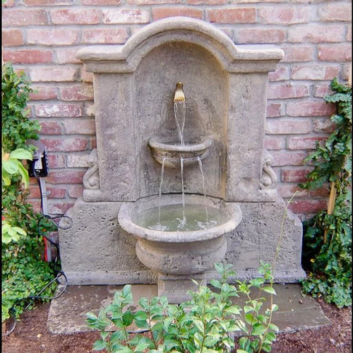 Outdoor wall water fountain for spout