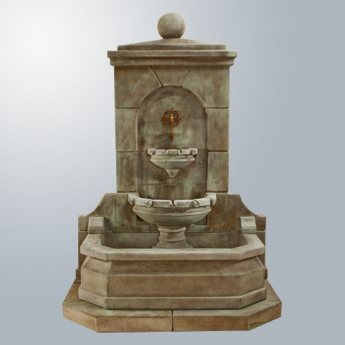 Wall fountain for garden or patio