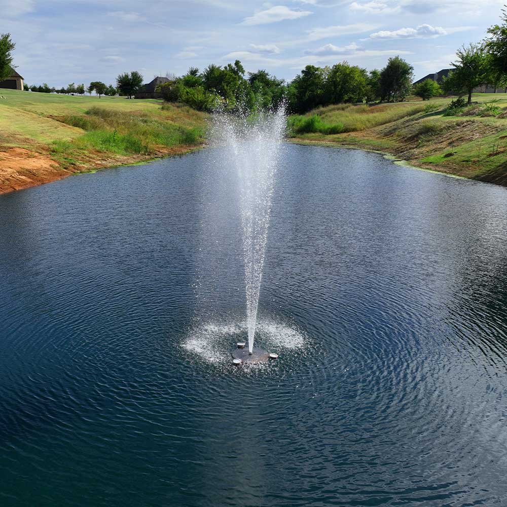 Pond Select Classic Series 1.5 HP Pond Fountain, 5 Spray Patterns – 115V