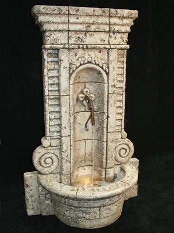 Outdoor water feature with cascading water
