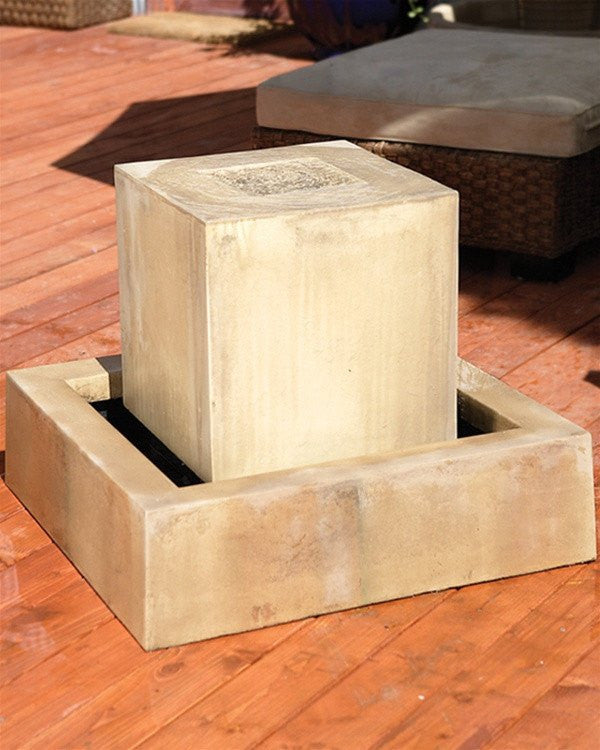 Garden water feature with stacked blocks