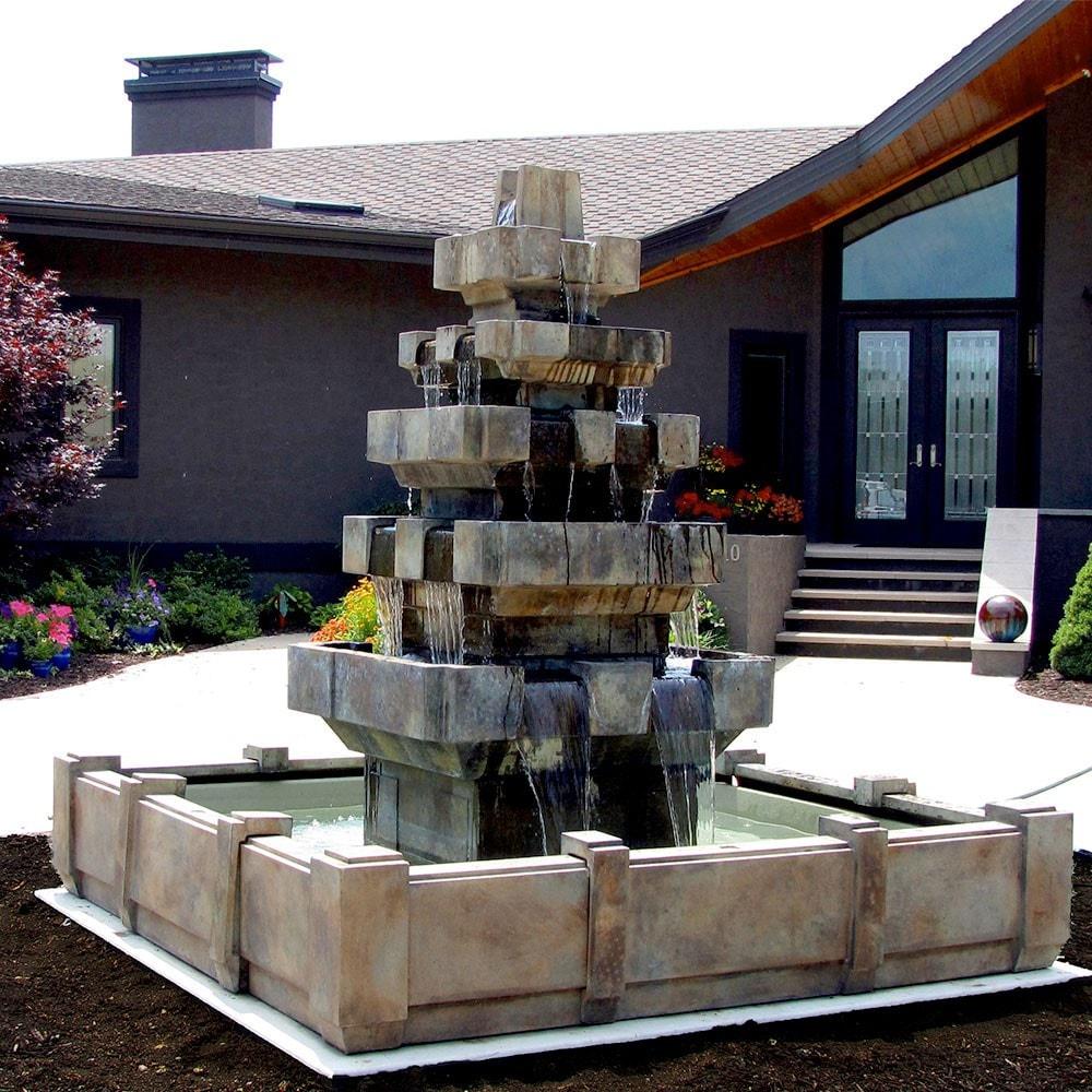 Outdoor fountain in pool