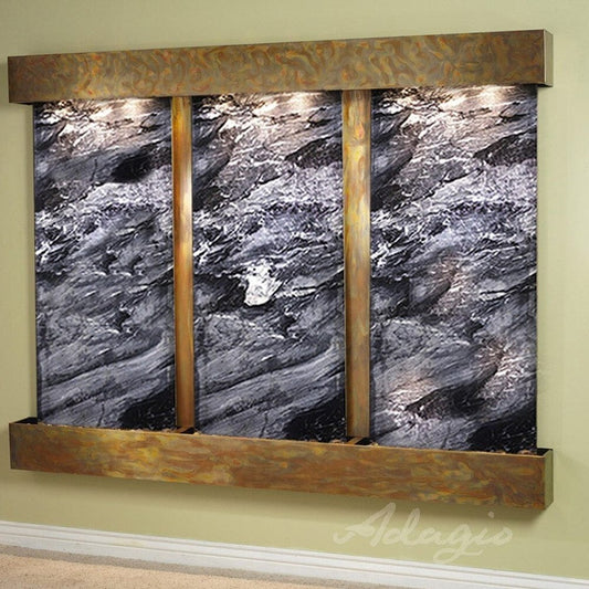 Wall fountain for indoor or outdoor use