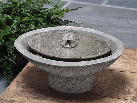 Oval garden water fountain for outdoor decor