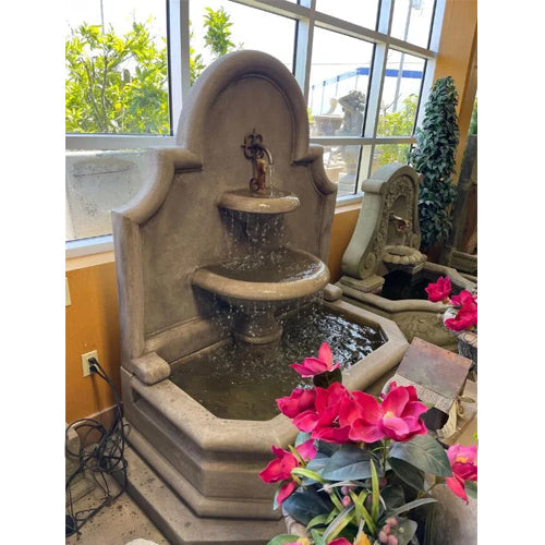 Large outdoor wall fountain