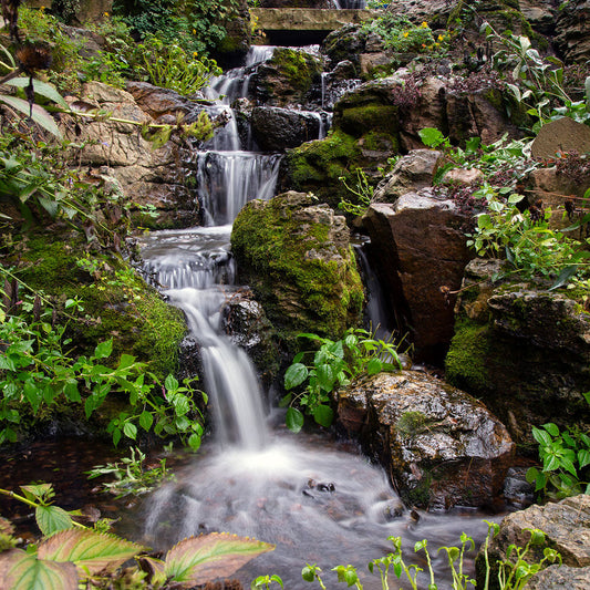 Large Pondless Waterfall Kit with 26 foot stream components