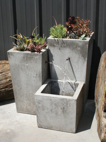 image of a contemporary outdoor water feature