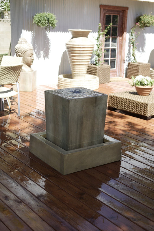 Garden water fountain.