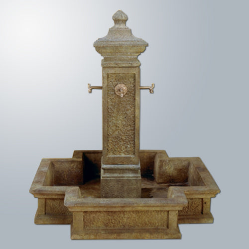 Outdoor water fountain with spouts