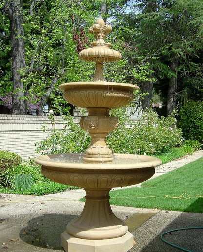 Outdoor water fountain for garden or patio