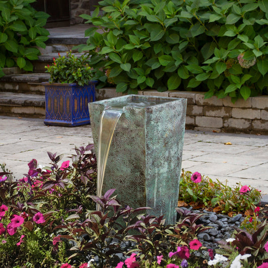 Stone fountain with single tapered square design
