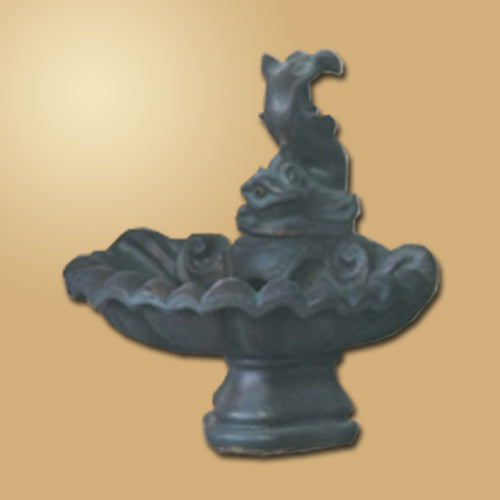 Image of a small single level water feature with fish accents