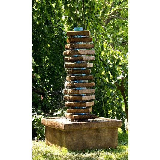 Image of a square luminaire fountain.