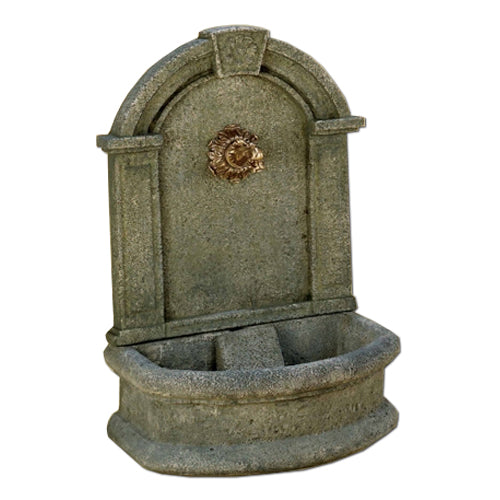 Outdoor wall water fountain for spout