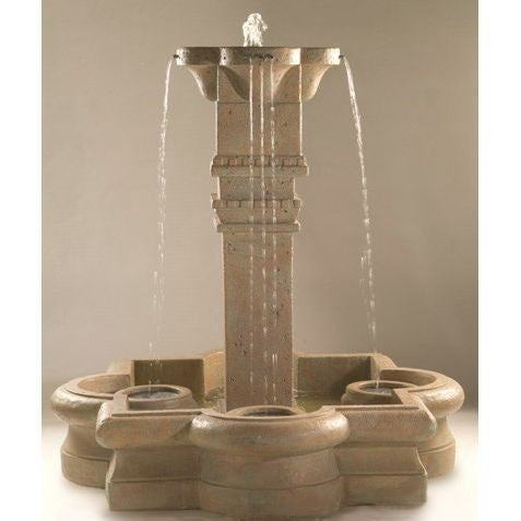 Outdoor water fountain with plinth column and quatrefoil basin